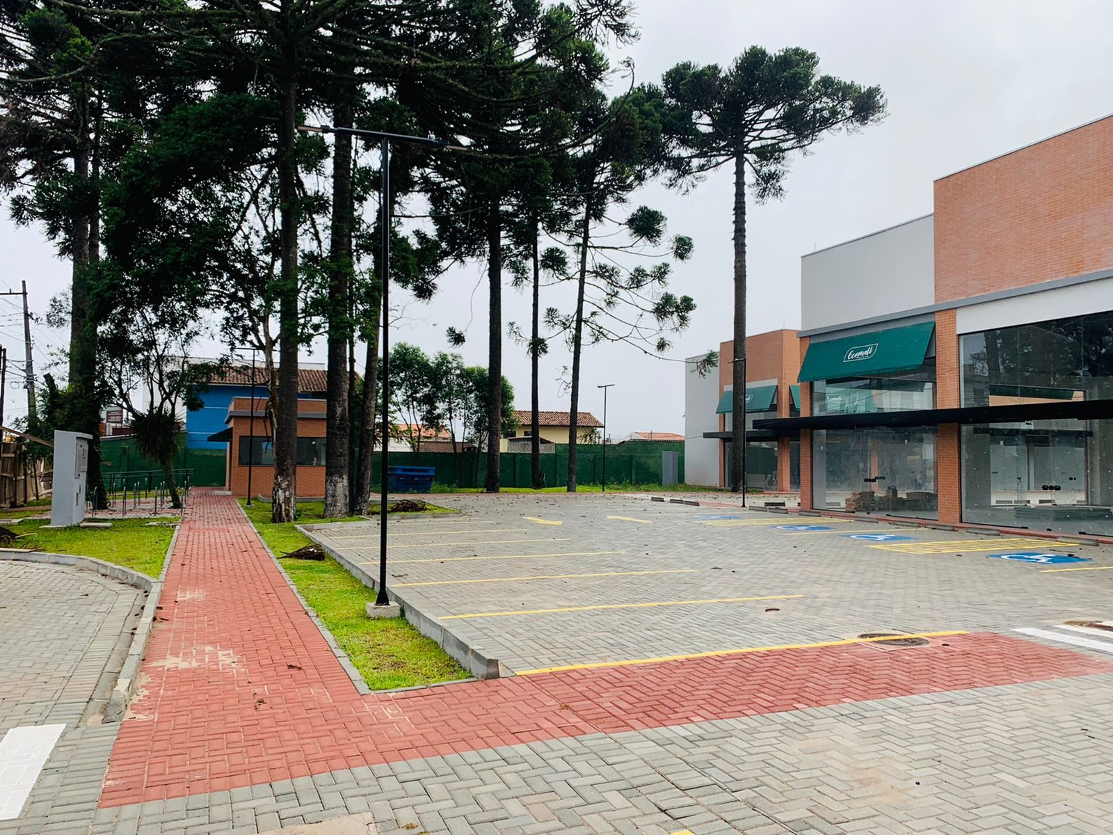 LOJAS 32m² a 306m² - São José Pinhais – foto 6
