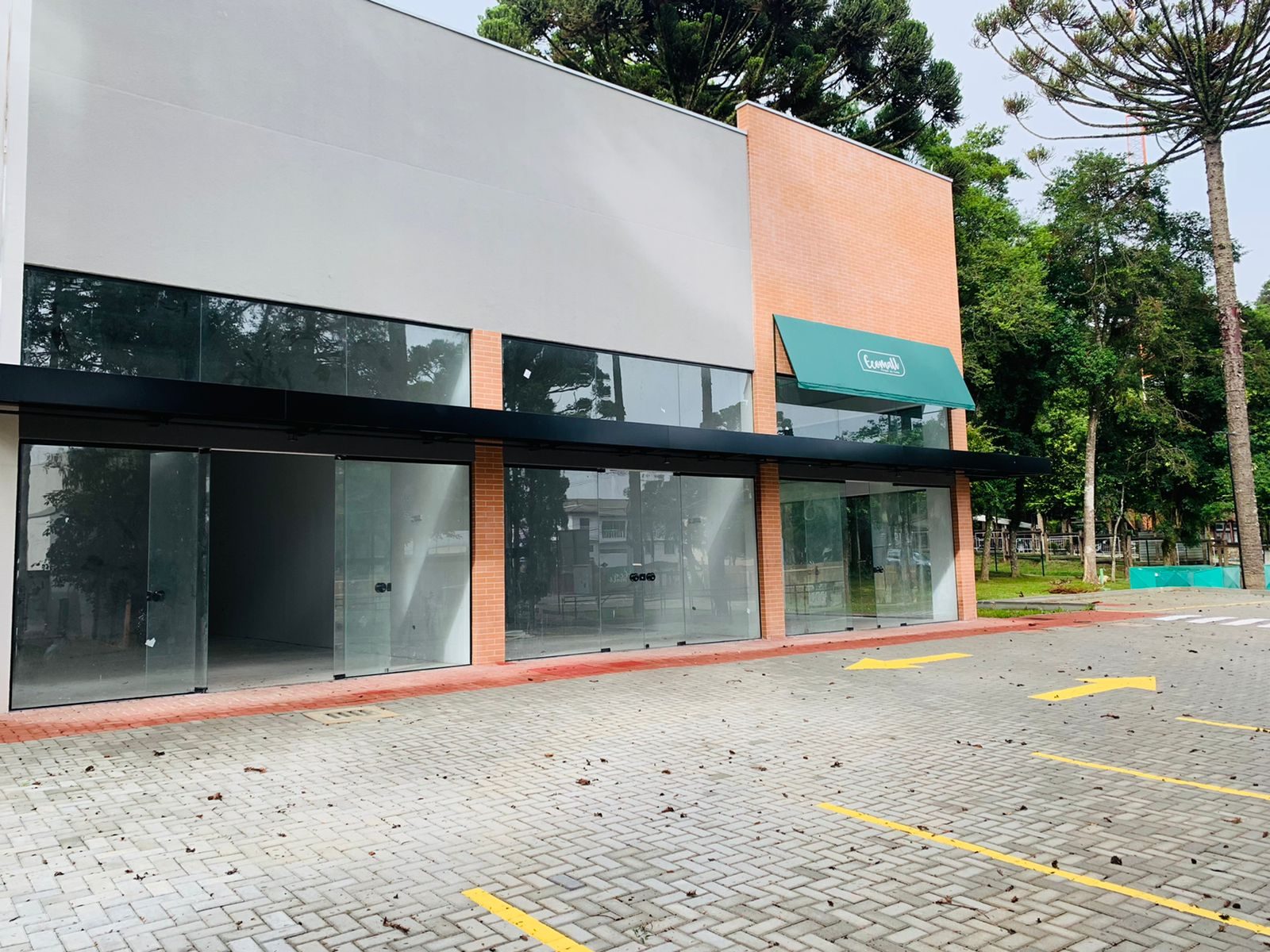 LOJAS 32m² a 306m² - São José Pinhais – foto 15
