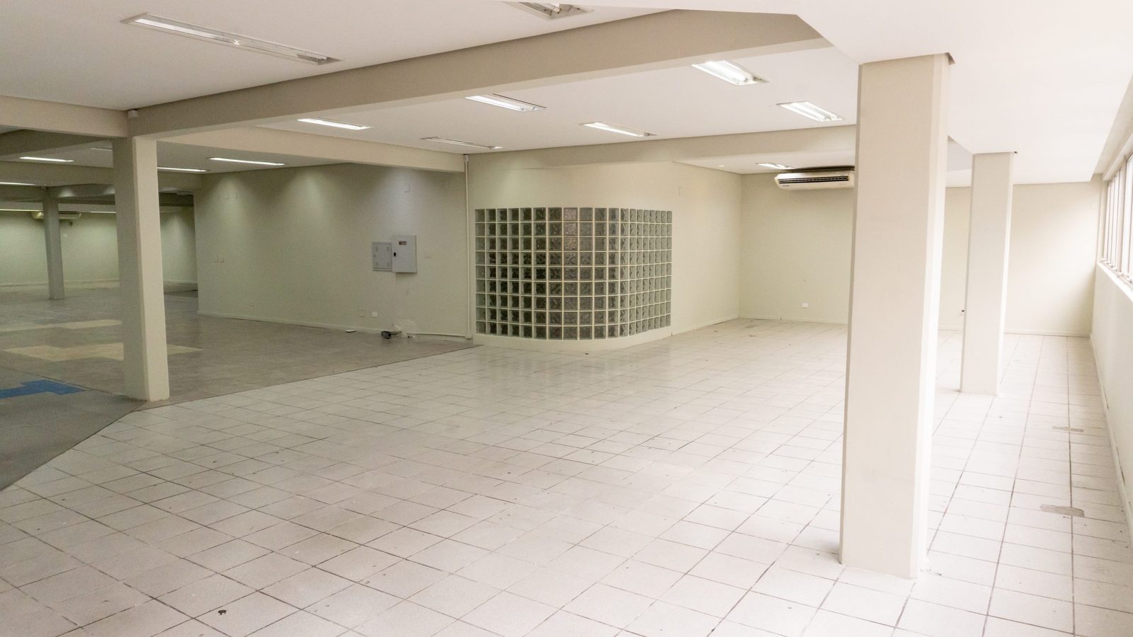 PRÉDIO 1.856,22m² - PRAÇA CARLOS GOMES – foto 30