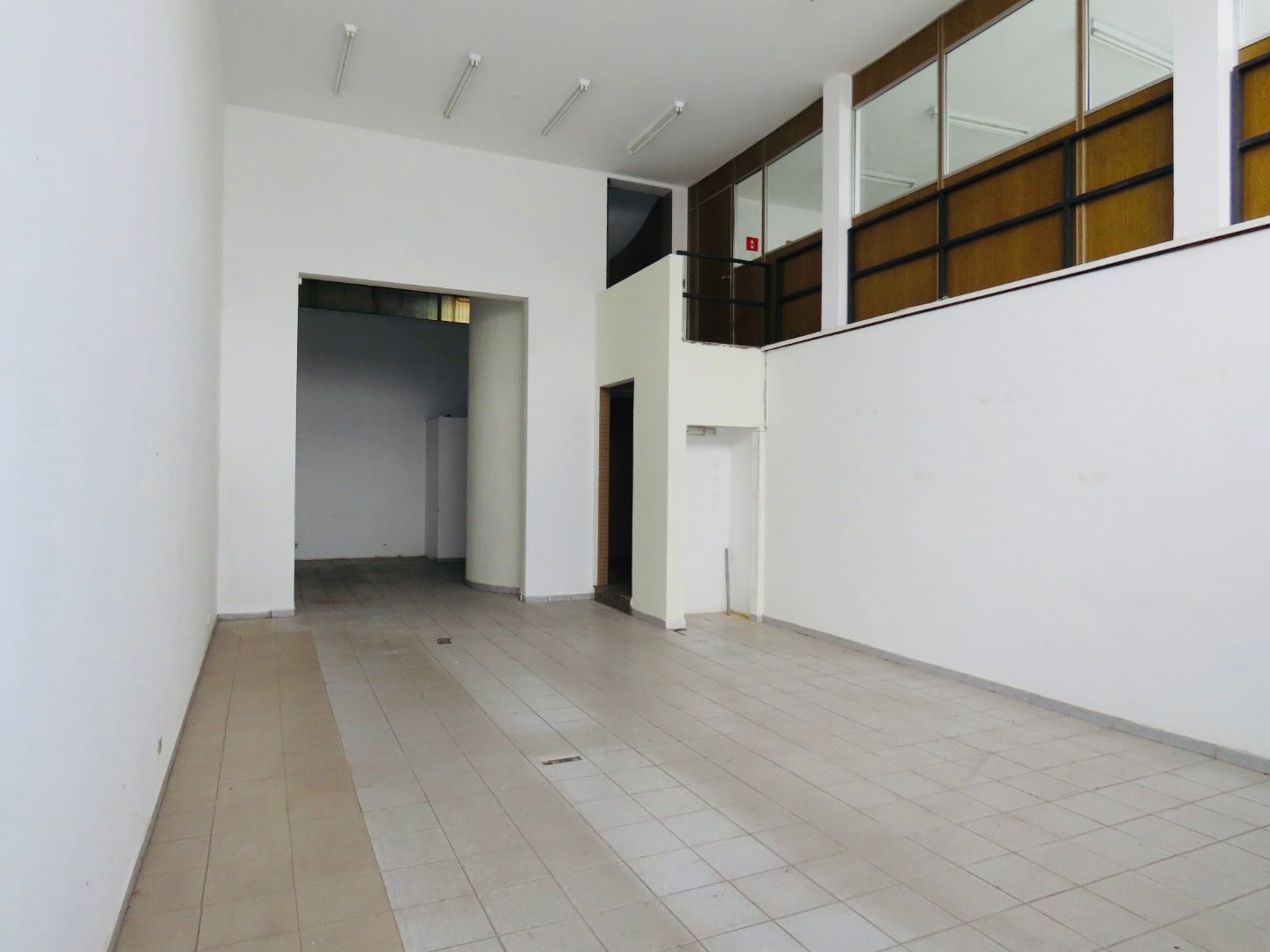 BARRACÃO 750m² – REBOUÇAS – foto 6