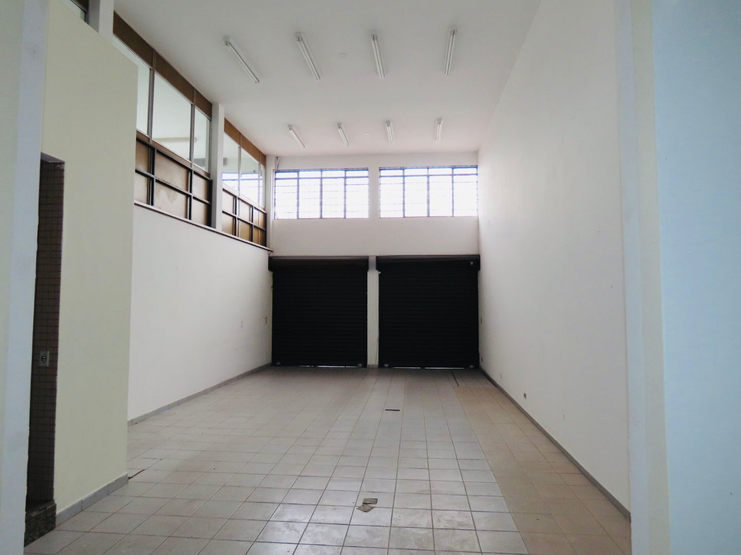 BARRACÃO 750m² – REBOUÇAS – foto 7