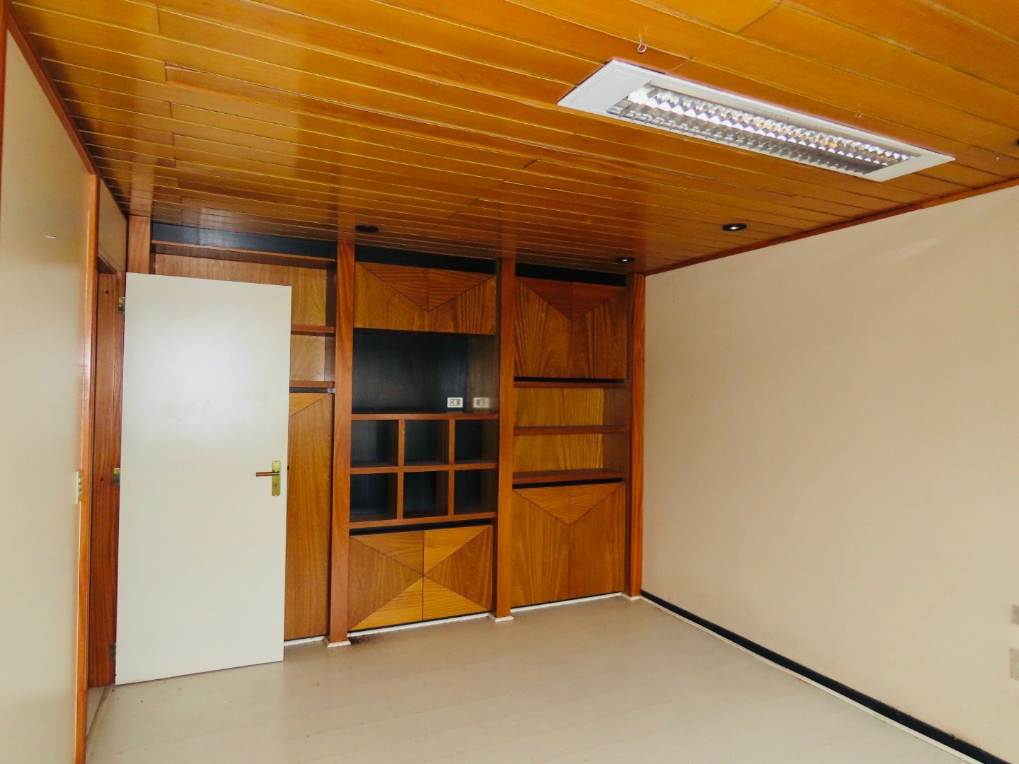BARRACÃO 750m² – REBOUÇAS – foto 30