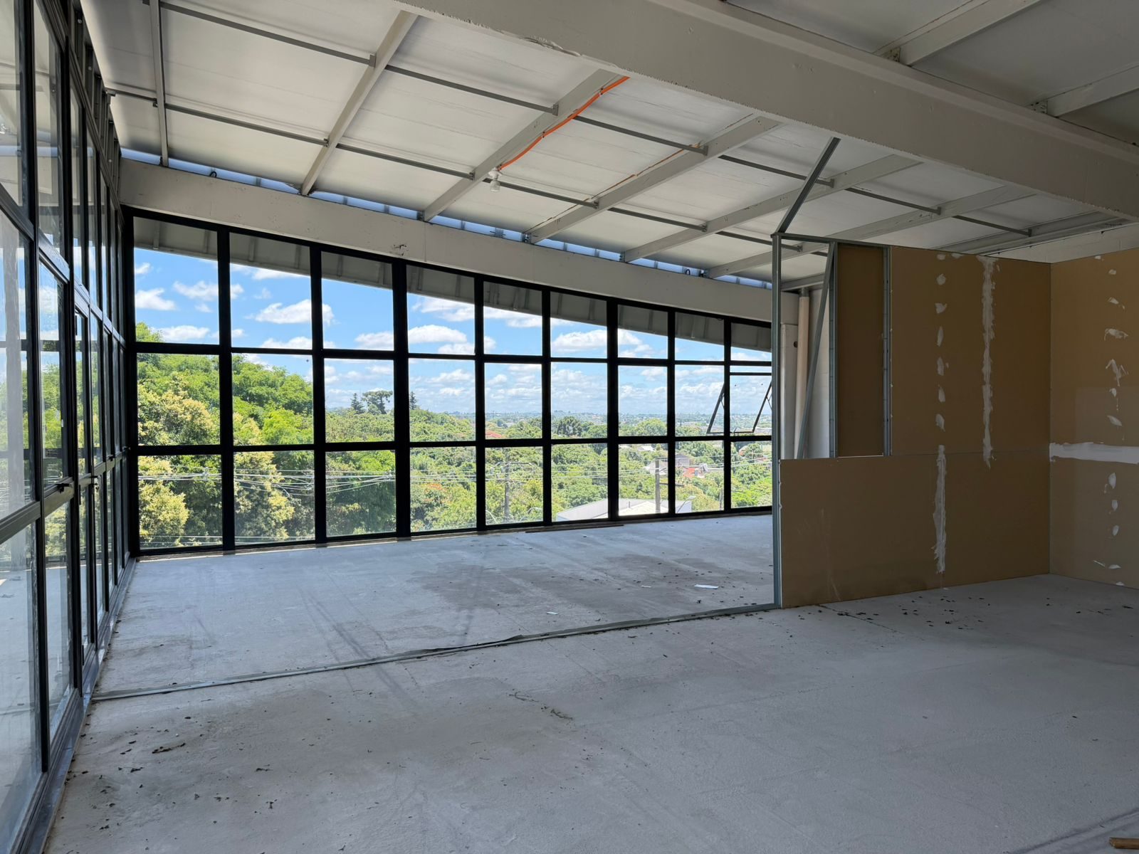 Prédio Novo 853,53m² - Mercês – foto 23