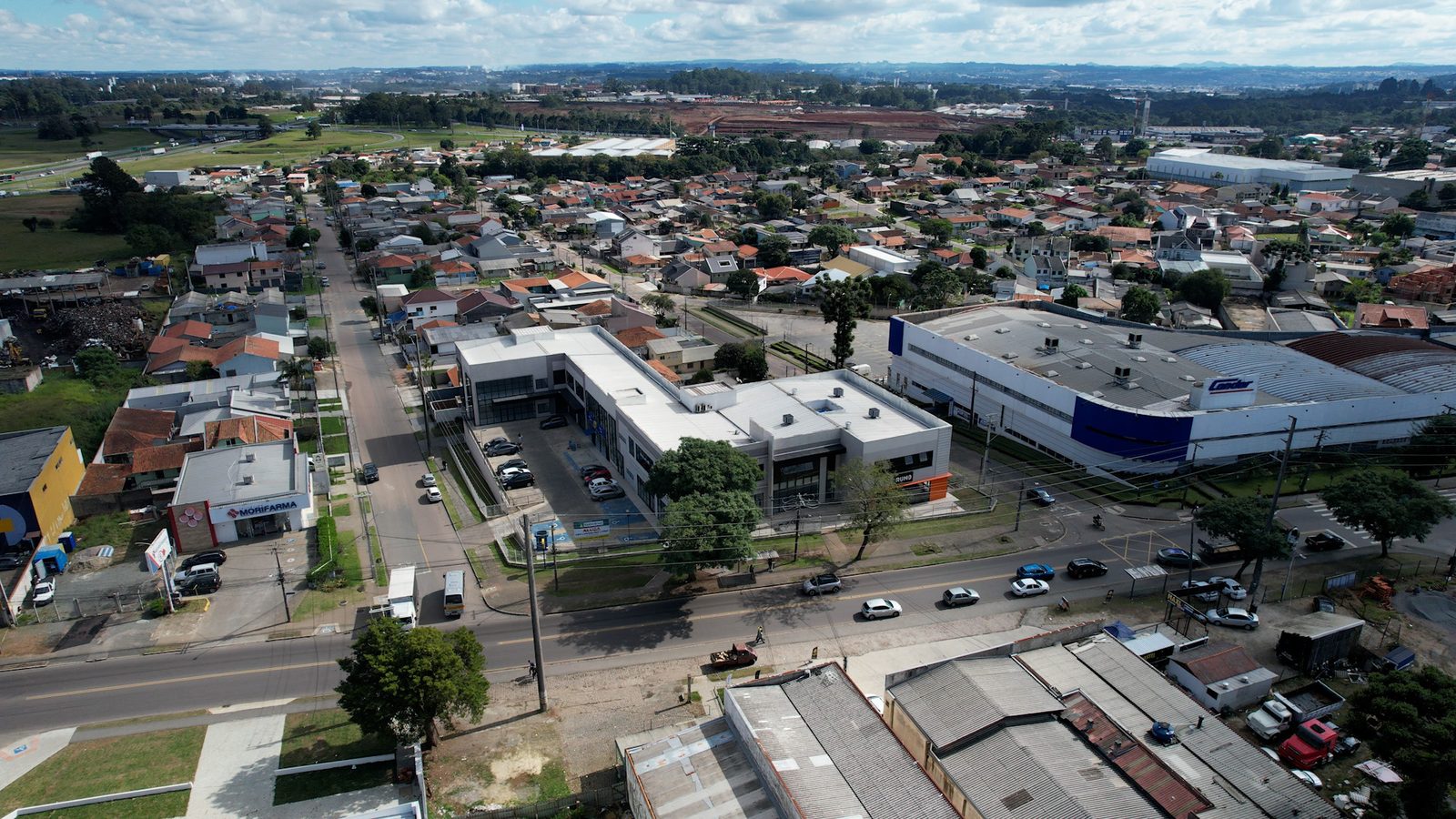 LOJAS 92m² a 445m² – Pinheirinho – foto 6