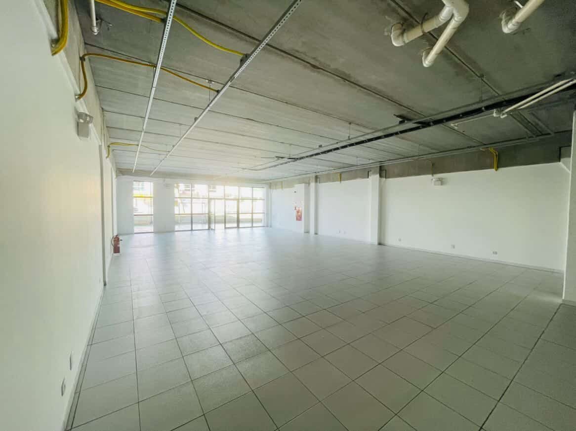 LOJAS 92m² a 445m² – Pinheirinho – foto 30